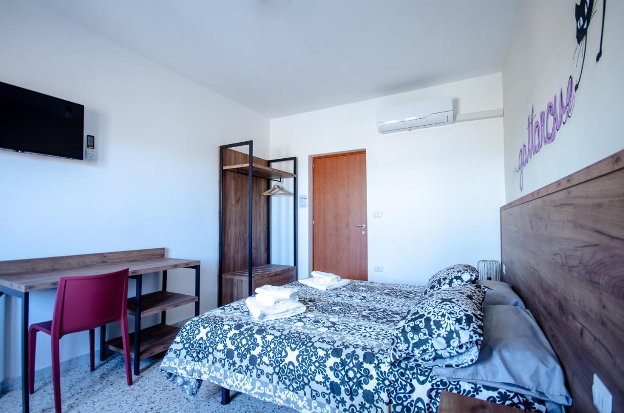 Girastrittue Colobraro Hotel Luaran gambar